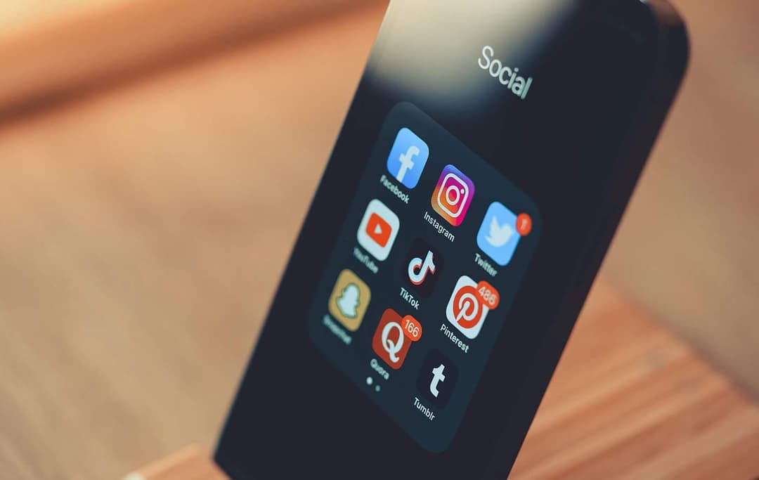 Maximizing Customer Care with Social Media 2.jpg