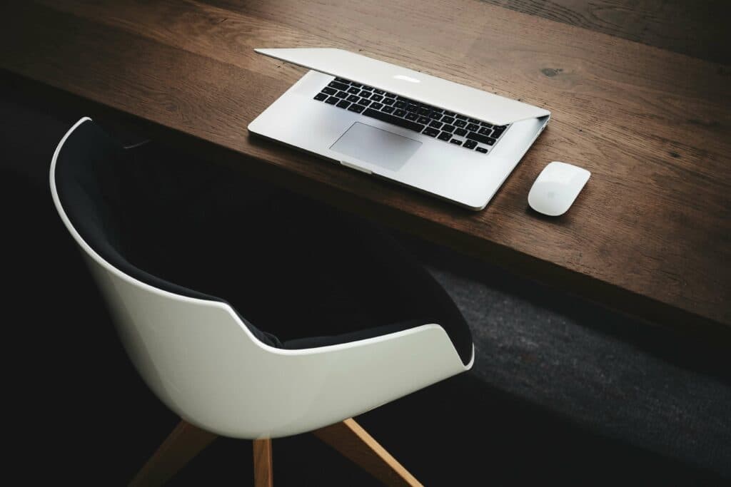 Flexible Workspace Powered by Free AI Tools for Digital Marketing Agencies