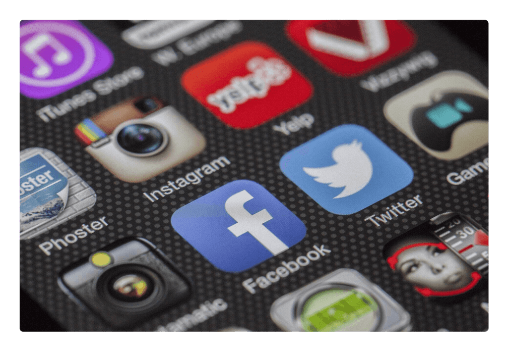 iphone-apps.jpg-1024x711.png